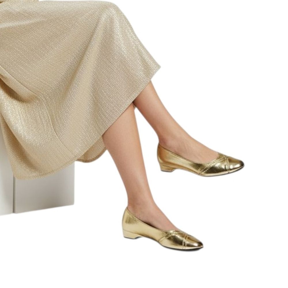 🌹Statues Gold Wedge Heels sz 9w
